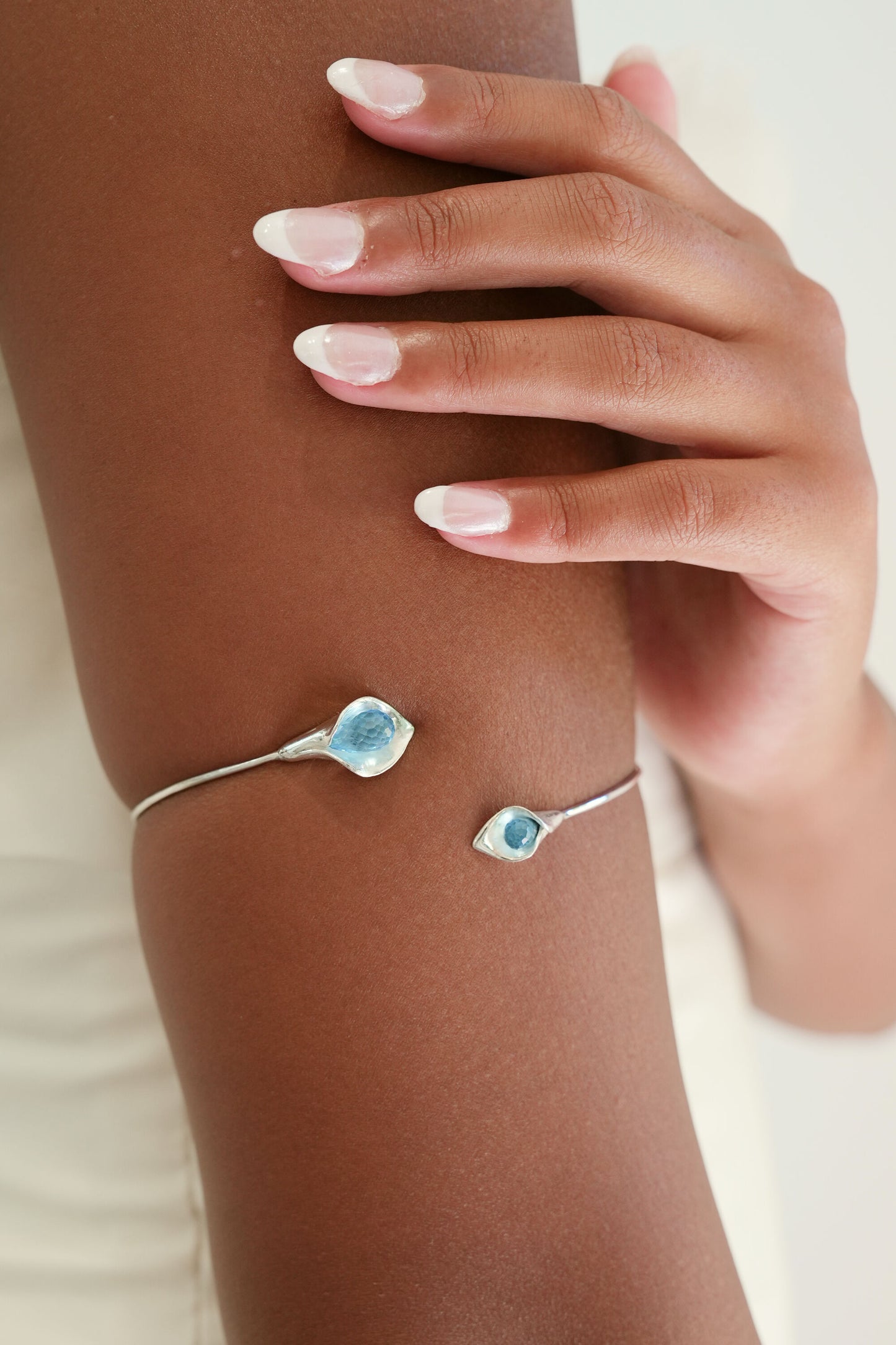 Midnight Lilly Arm Cuff