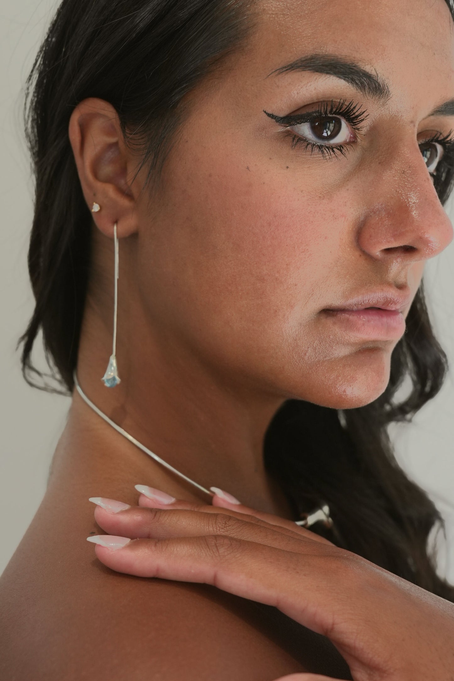 Midnight Lilly — Earrings